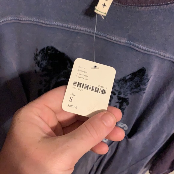 Free People Tshirt - Picture 4 of 4